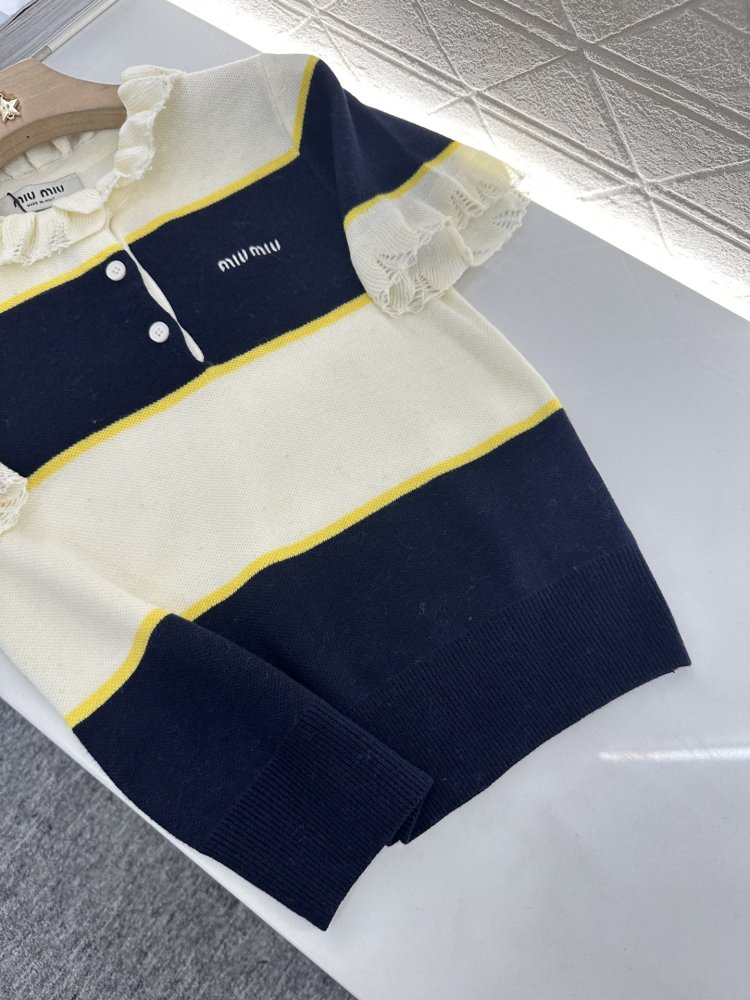 Футболка жіноча фото 5