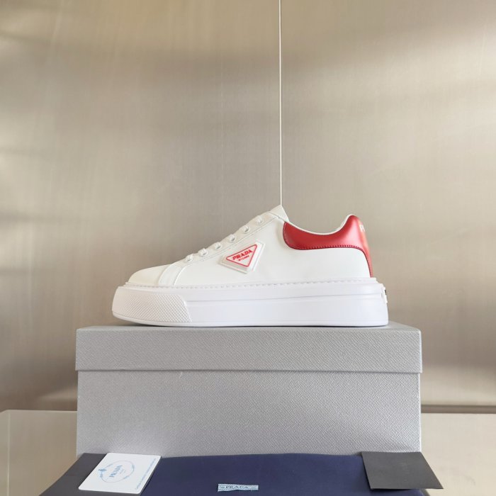 Кроссовки фото 5