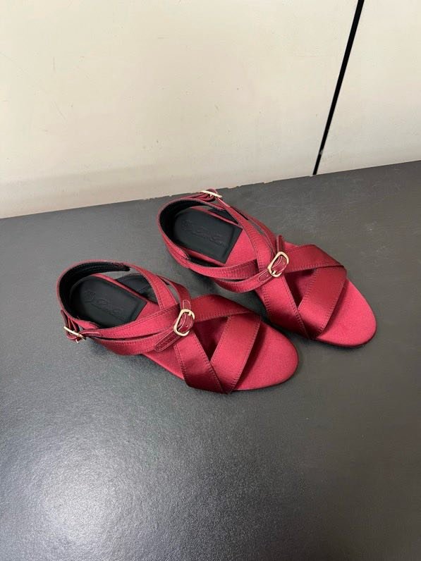 Сандалі жіночі фото 7