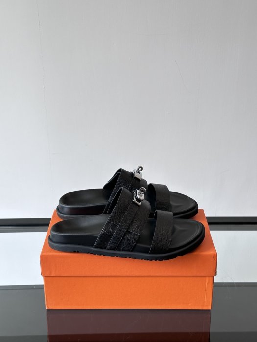 Шлепанцы мужские