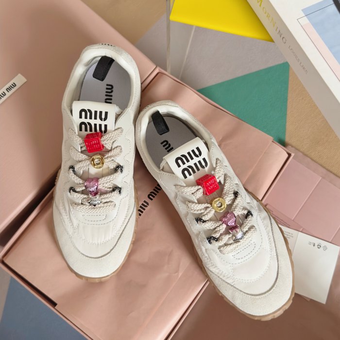 Sneakers Miu Miu Tyre фото 2