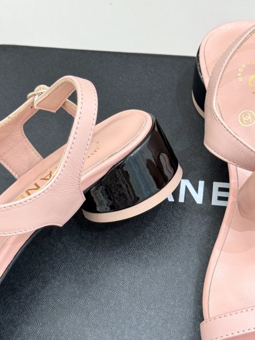 Босоножки фото 6