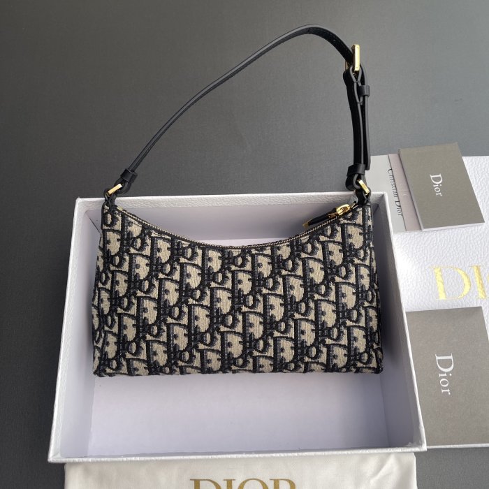 Сумка 30 Montaigne Cigale фото 3