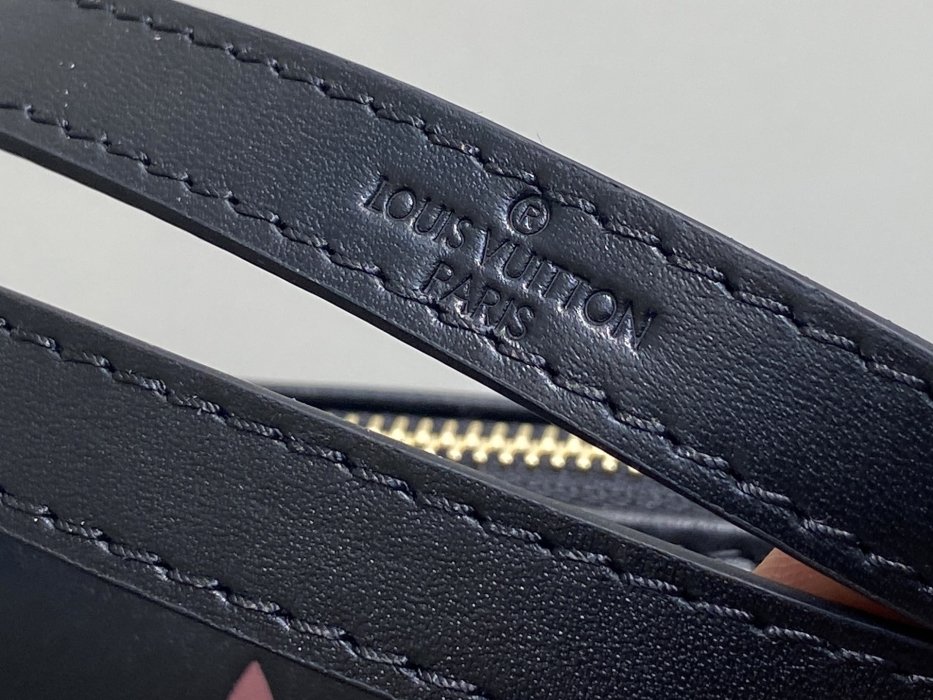 Сумка женская COUSSIN BB 21 см фото 11