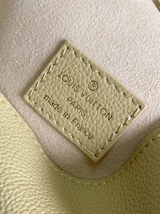 Сумка женская Low Key Hobo 35 см фото 9