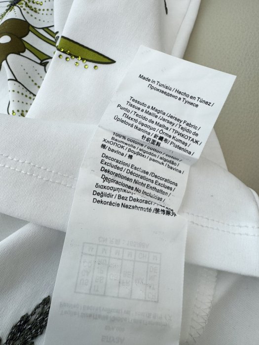 T-shirt women's фото 9