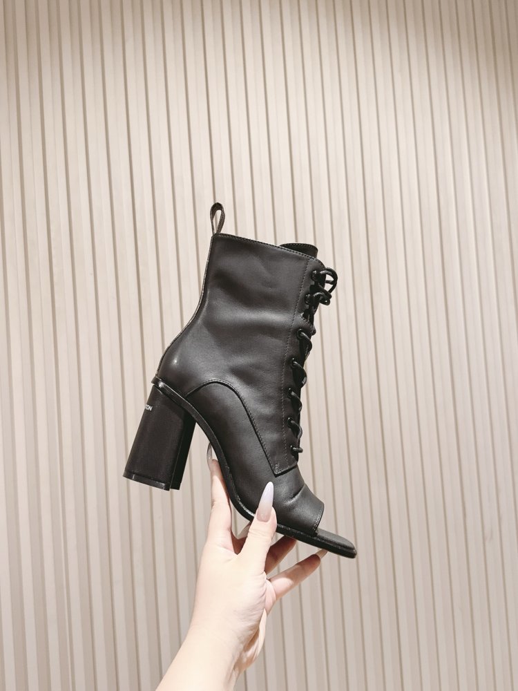 Кожаные ботильоны с открытым носком фото 7