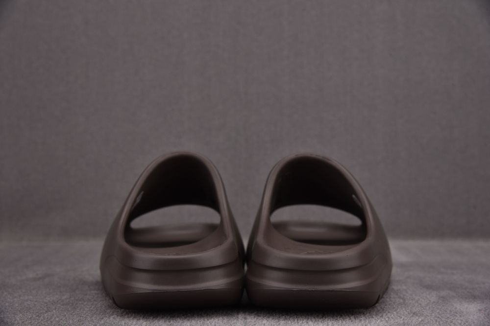 Sneakers Yeezy Slide фото 5