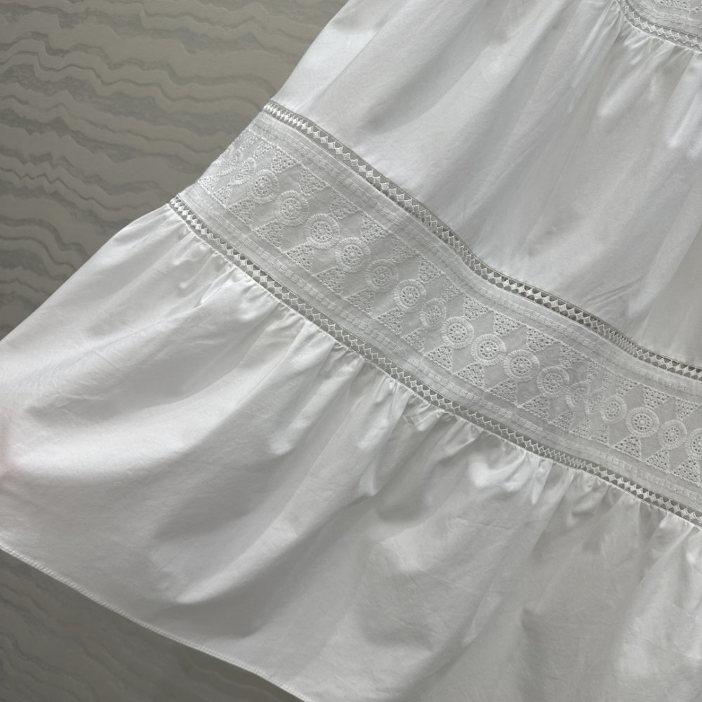 White long skirt фото 8