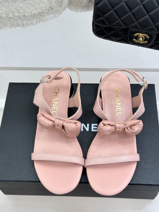 Босоножки фото 4