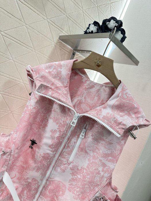 Куртка вітровка жіноча фото 3