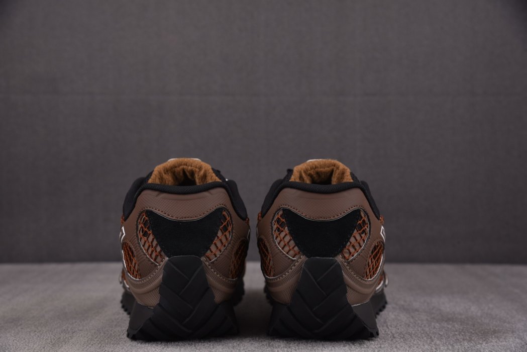 Кроссовки Bottega Veneta Orbit фото 5