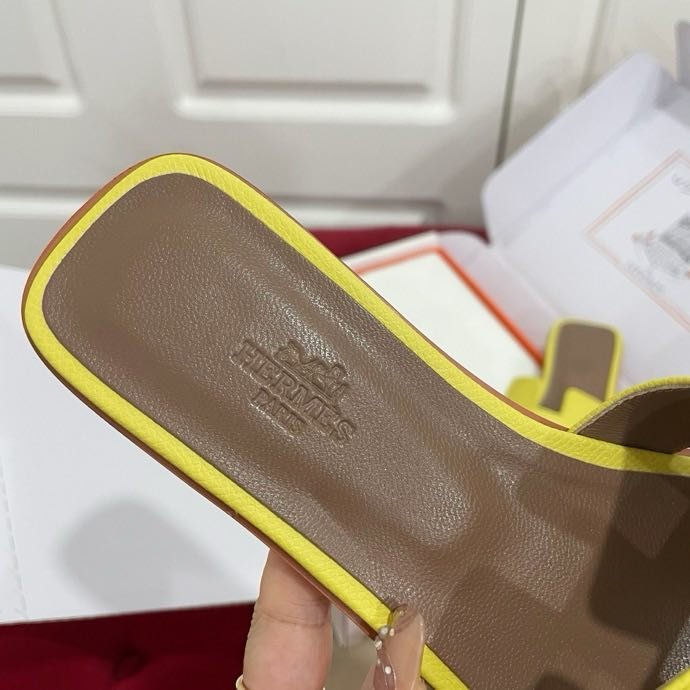 Шлепанцы Oran женские фото 7