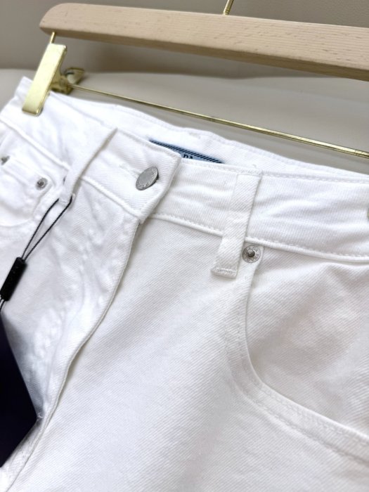 Джинси жіночі фото 7