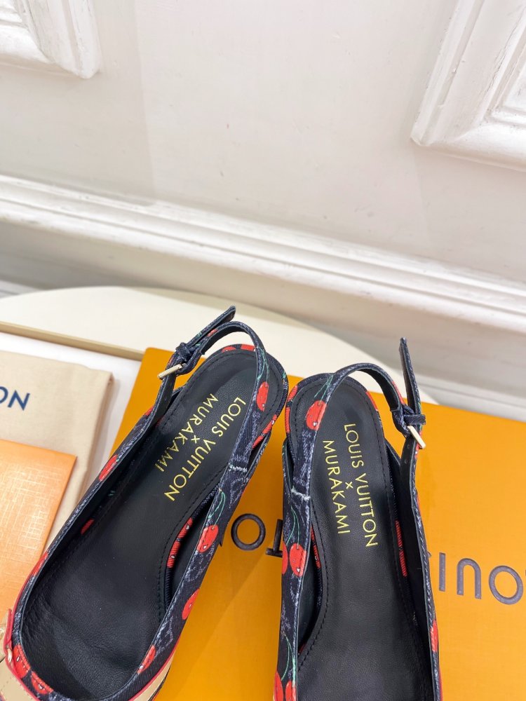 Босоніжки фото 7