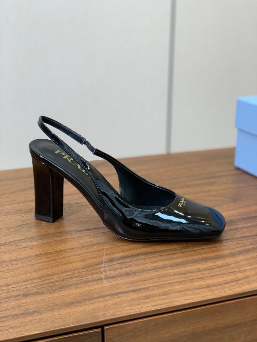 Босоніжки фото 6