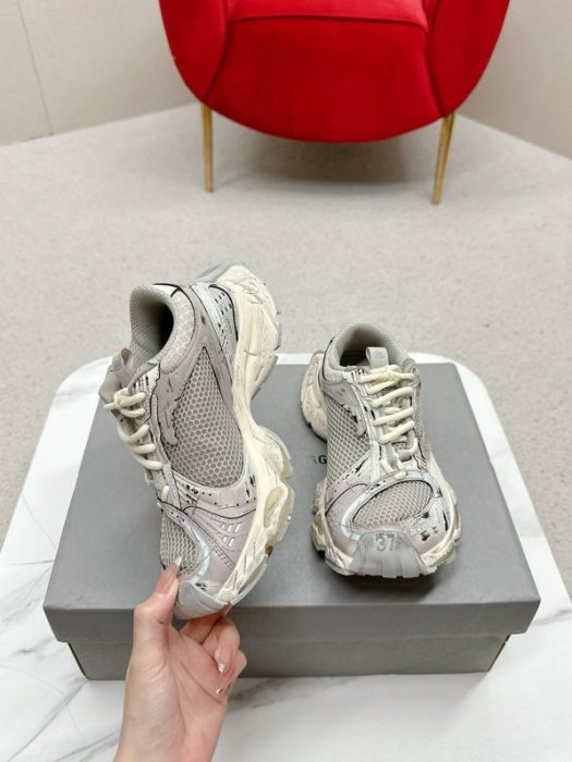 Sneakers Balenciaga Stapler фото 8