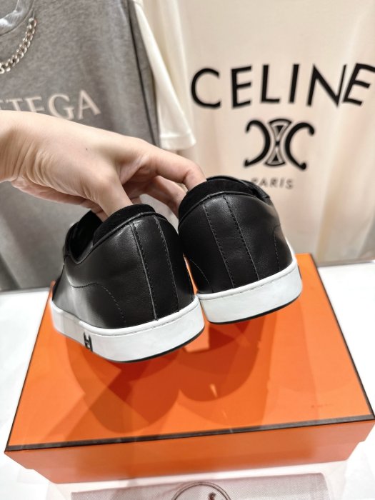 Кроссовки фото 8