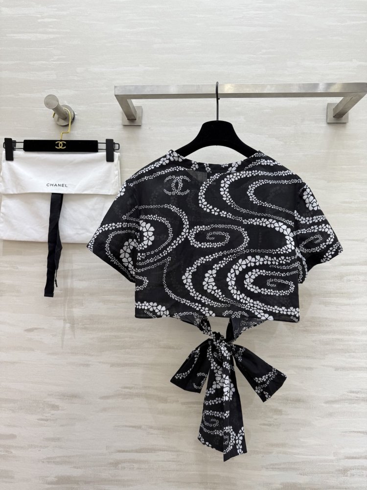 Футболка жіноча фото 9