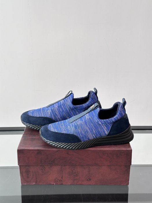 Кроссовки фото 3