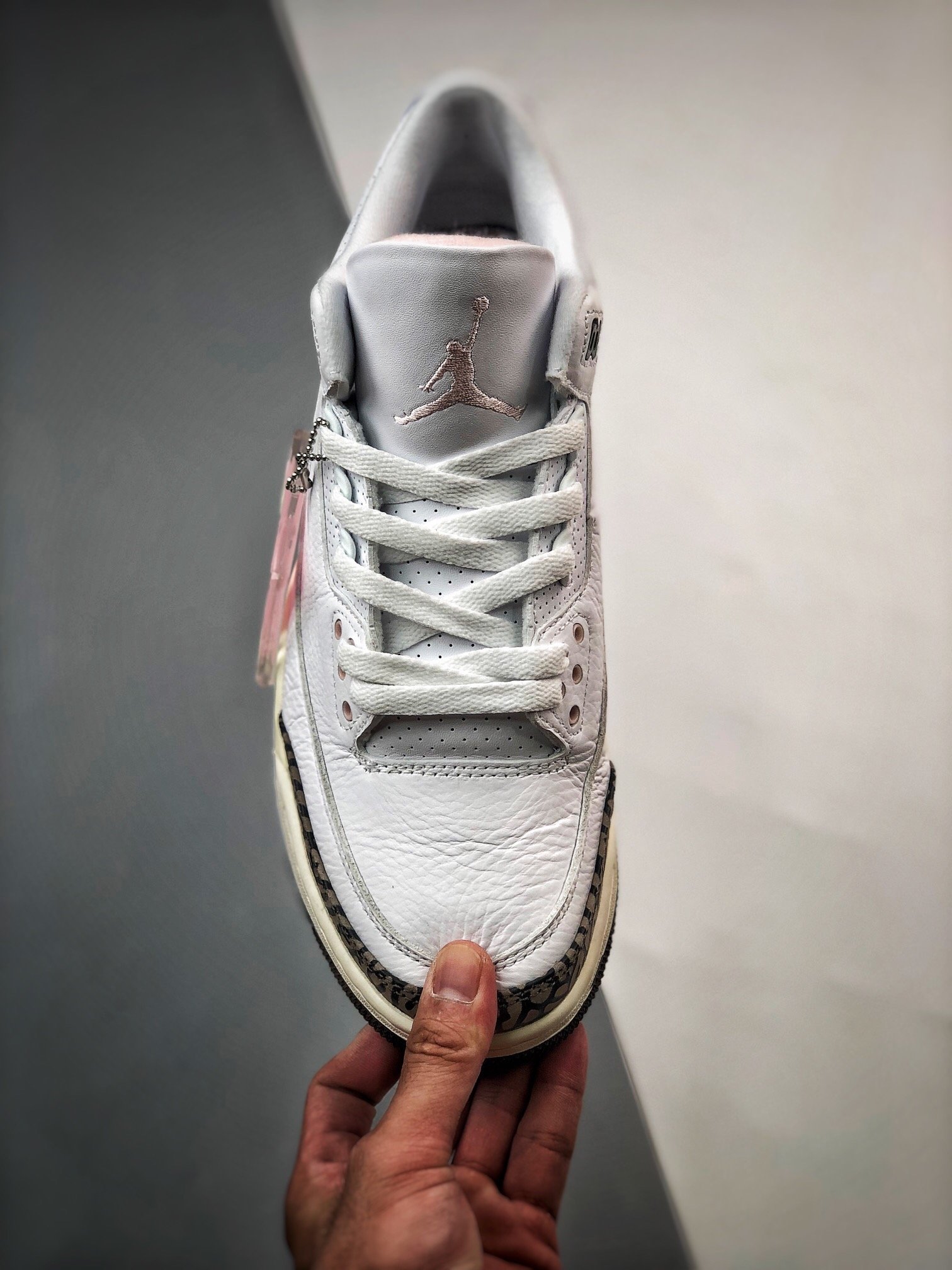 Кроссовки Air Jordan 3 Retro Dark Mocha CK9246-102 фото 2