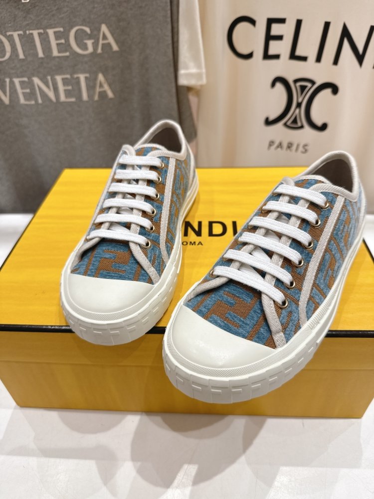 Кеди жіночі фото 7