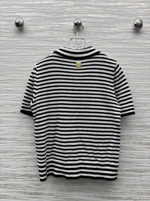 T-shirt women's фото 8