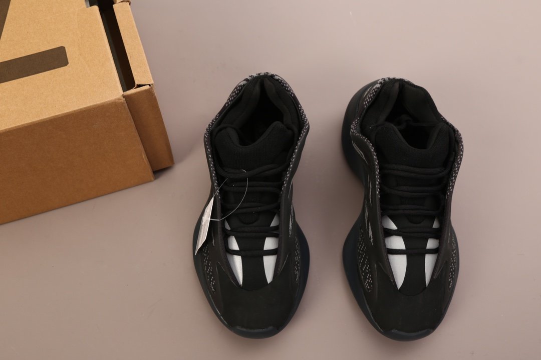 Кроссовки Yeezy 700 V3 Alvah - H67799 фото 9