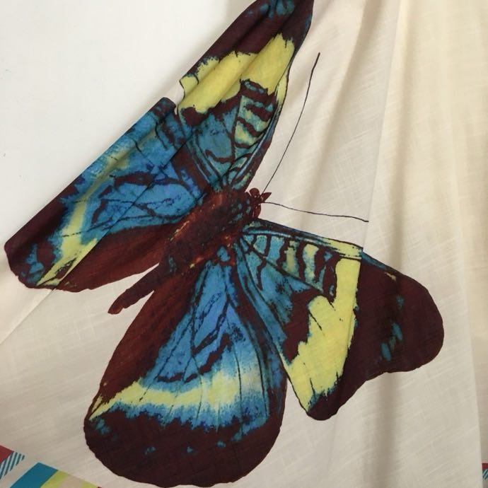 Платье с принтом бабочек фото 2