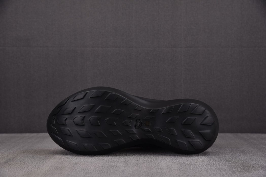 Sneakers CDG x Salomon SR811 Leather Platform фото 4