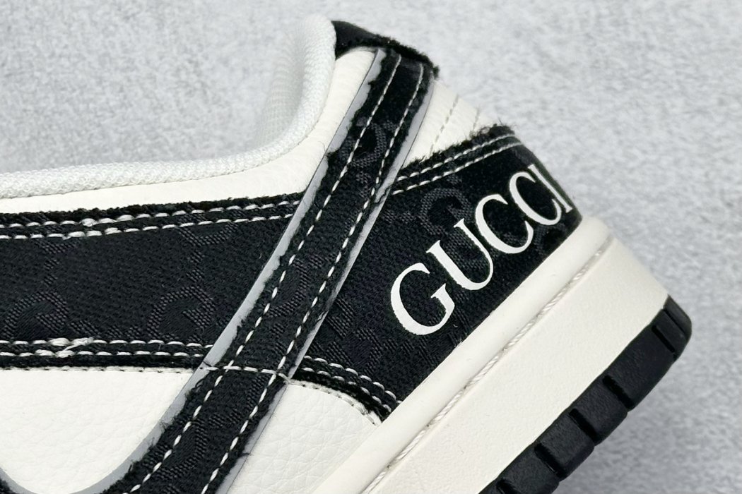 Кроссовки Nike SB Dunk Low x GUCCI фото 9