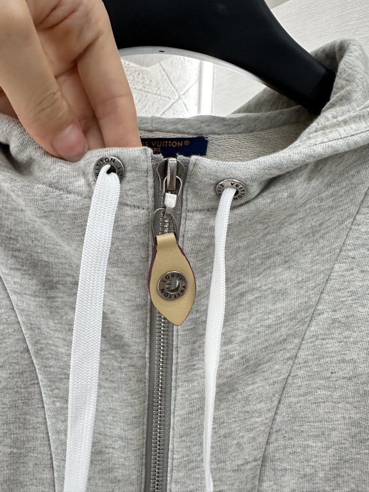 Кофта жіноча фото 6