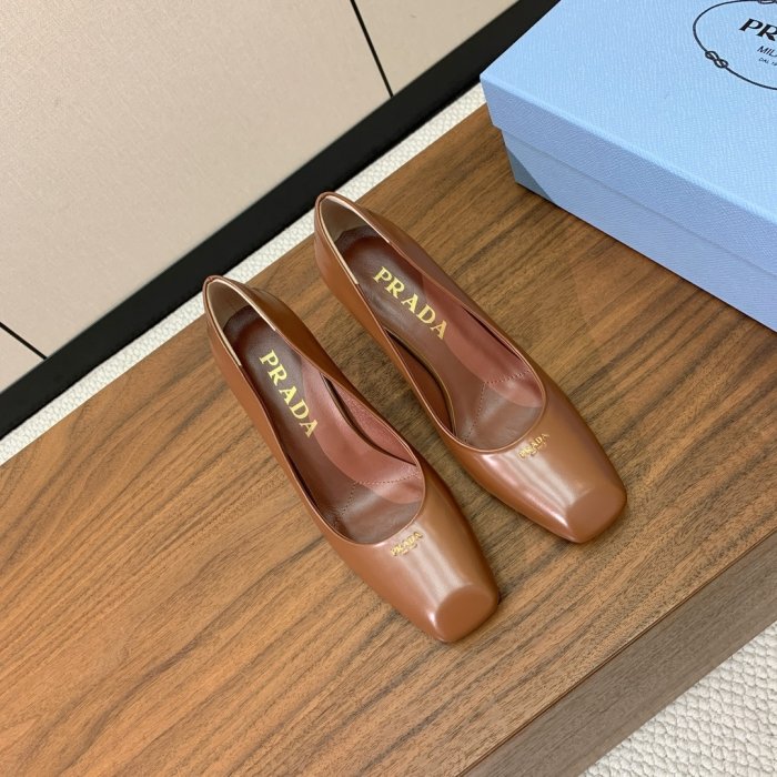 Туфли женские фото 3