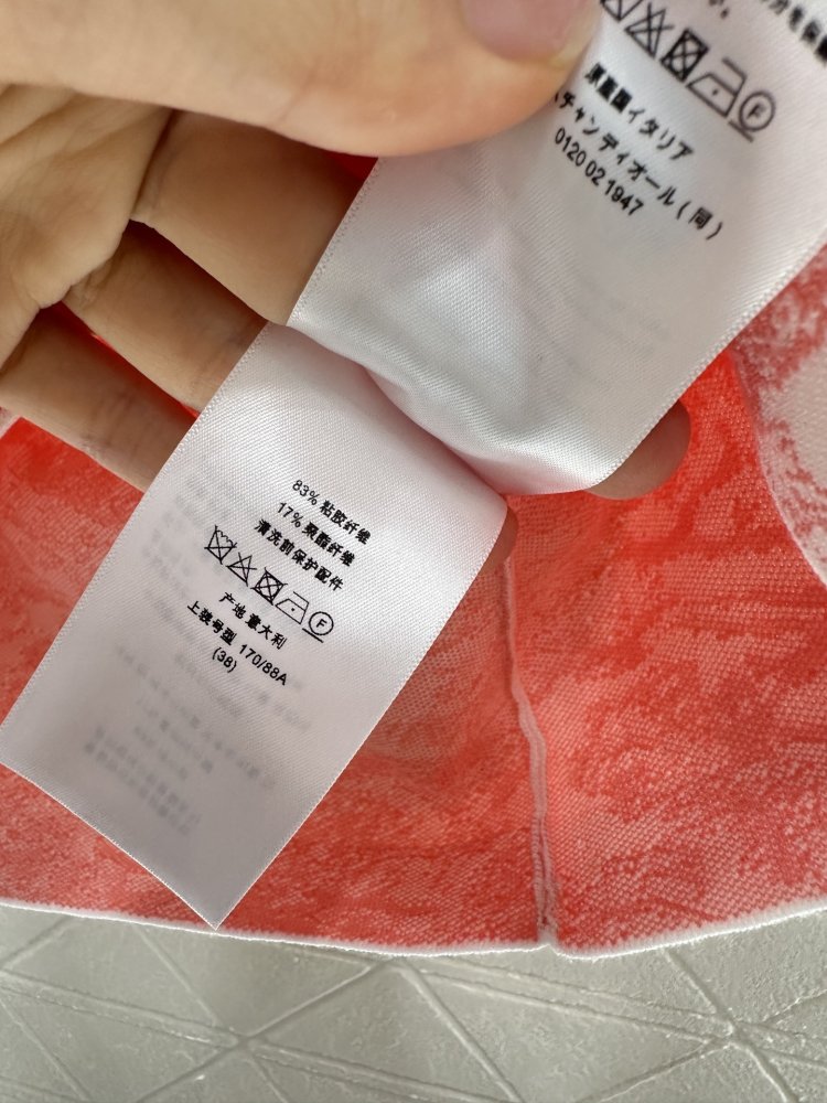 Футболка женская фото 9