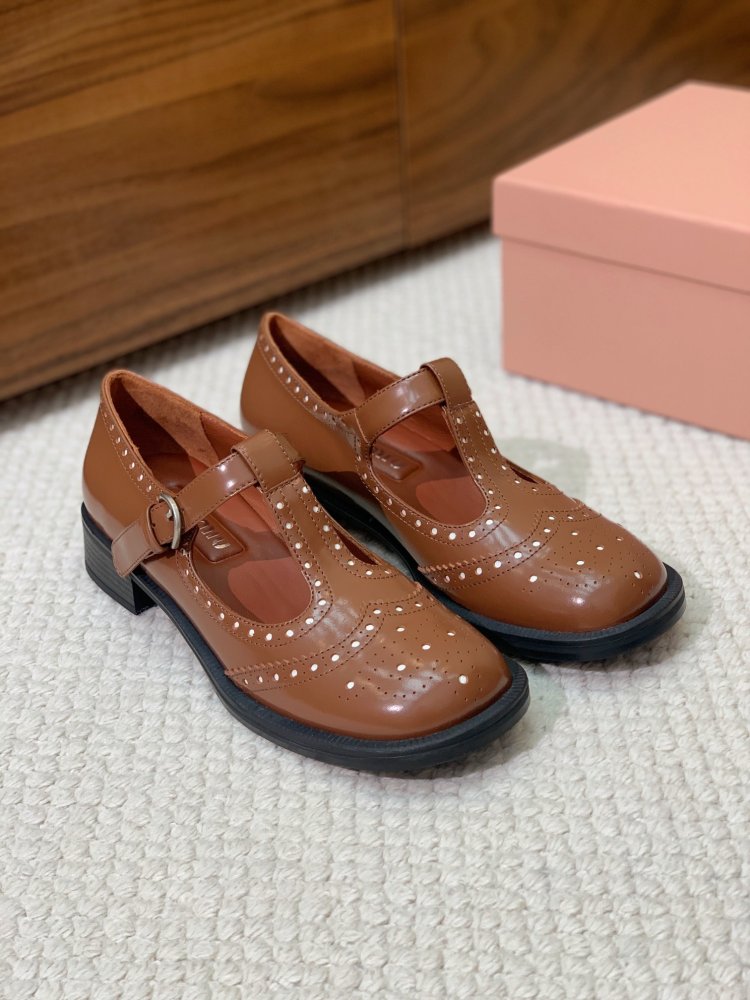 Shoes women's фото 2