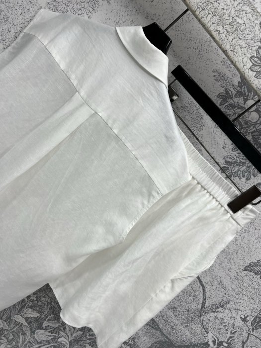 Костюм женский фото 8