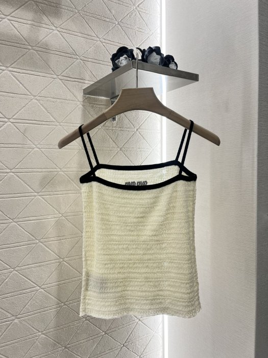 Кофта жіноча фото 8