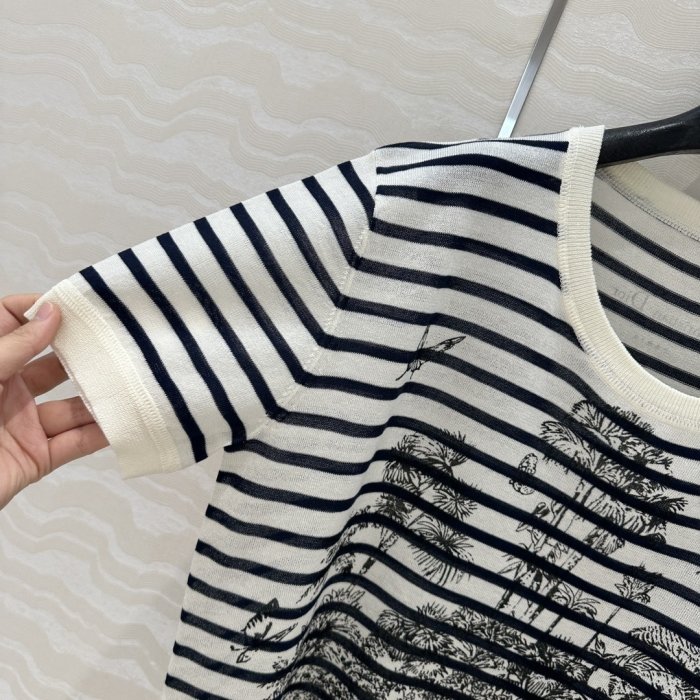 Футболка женская фото 4