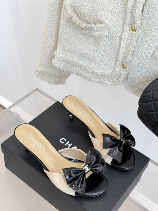 Босоножки фото 3