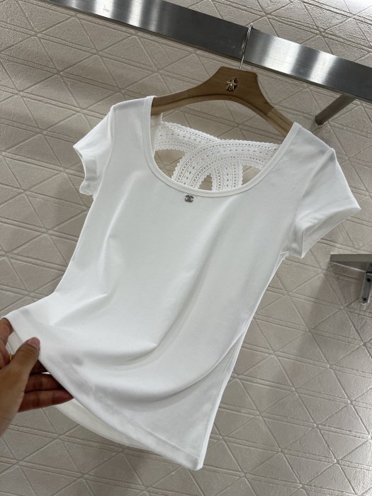 T-shirt women's фото 6