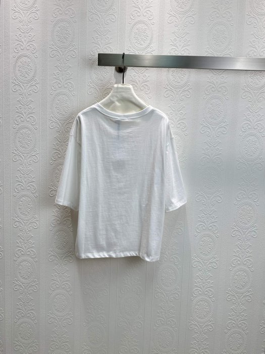 Футболка жіноча фото 8