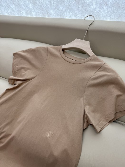 T-shirt women's фото 7