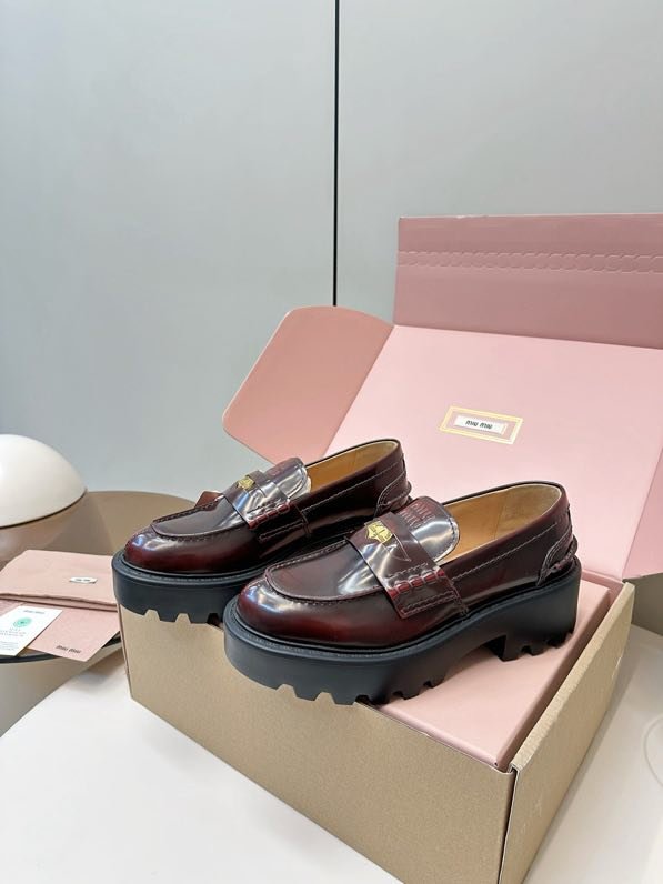 Лоферы женские на платформе фото 8