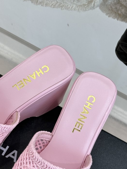 Босоножки фото 8