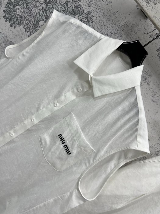 Костюм женский фото 2