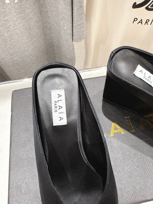 Босоножки фото 6