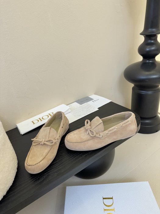 Лоферы женские фото 3