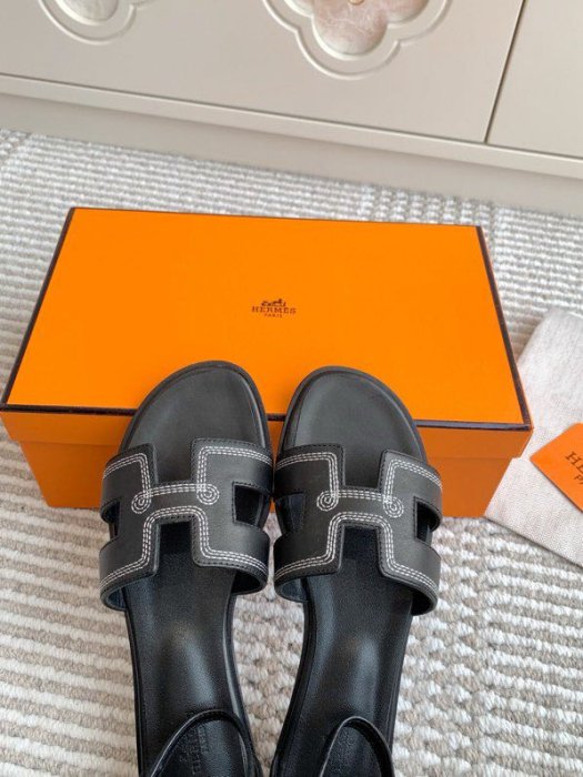 Босоножки Hermes Santorini фото 8