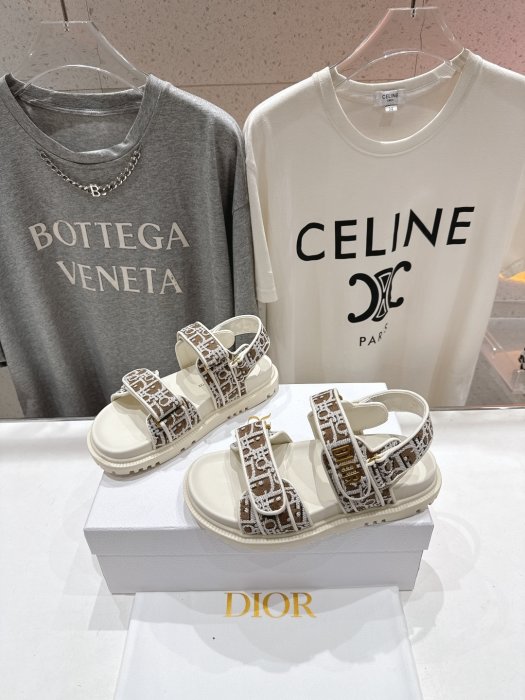 Sandals women's фото 3