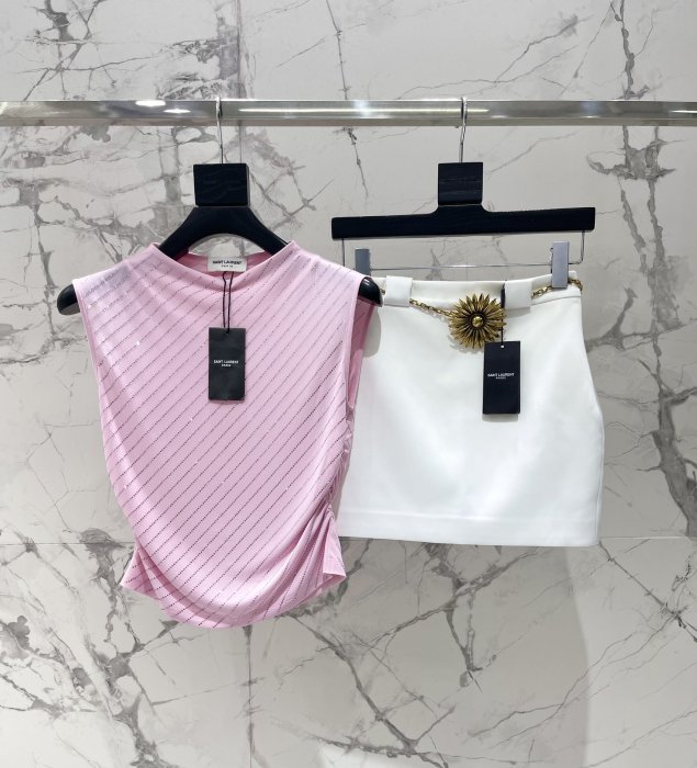 T-shirt women's фото 8